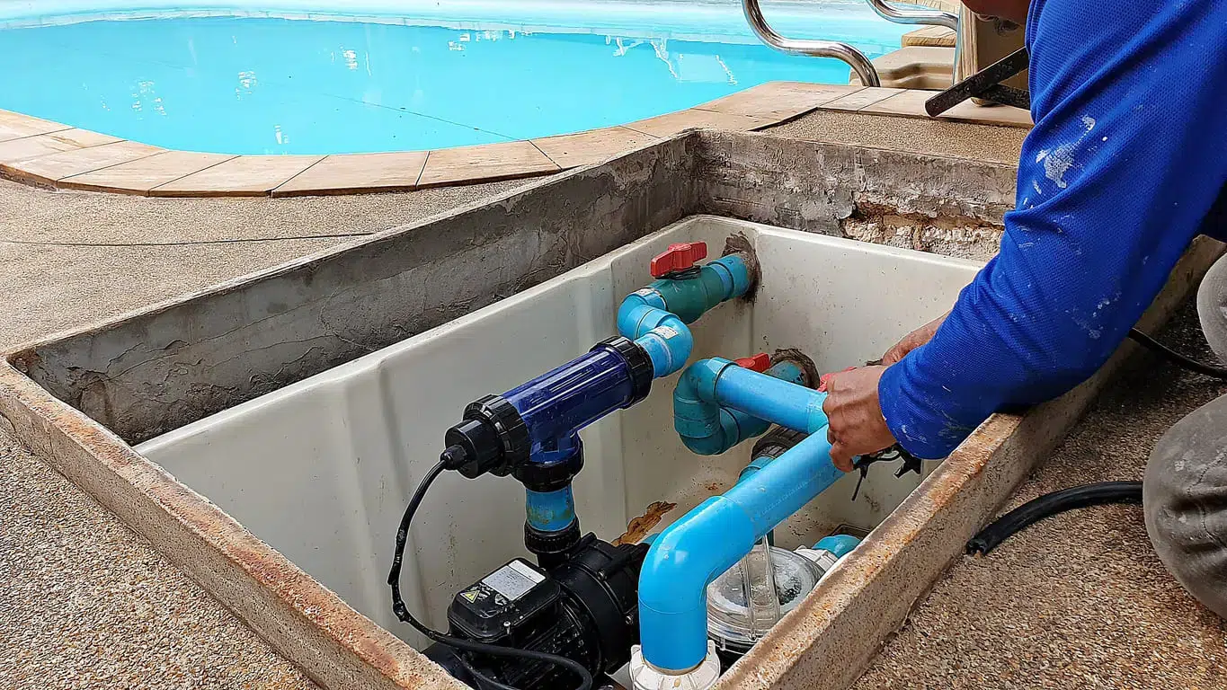 Professional Pool Cleaning in Royal Palm Beach FL